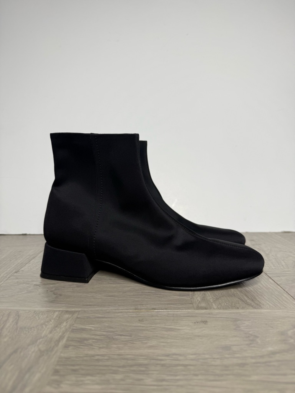 Jeffrey Campbell Katlyn Black Bootie 8 - Picture 9 of 9